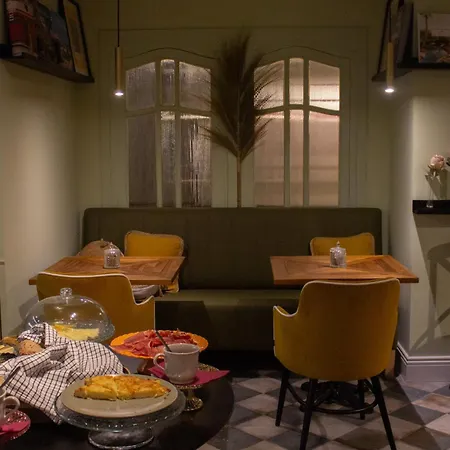 Frühstückspension Maison Primado 4*