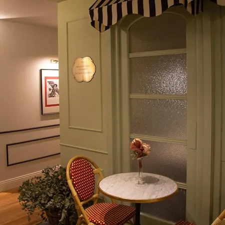 לינה וארוחת בוקר Maison Primado