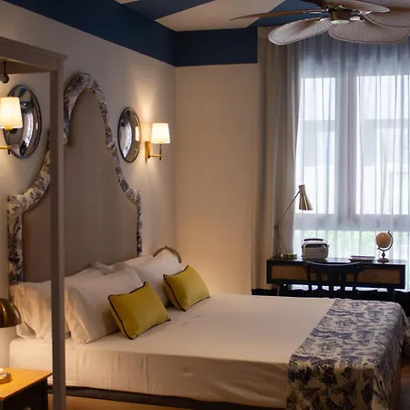 לינה וארוחת בוקר Maison Primado 4*